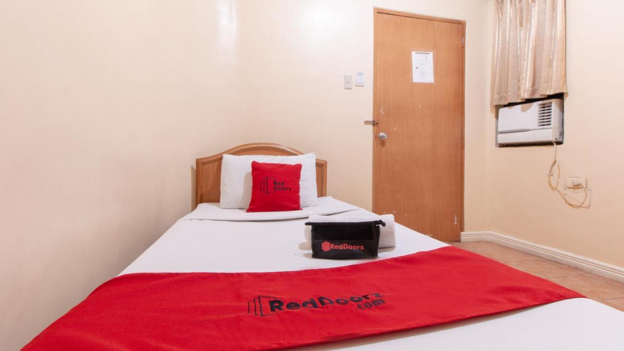 Reddoorz @ Downtown Tacloban Hotel Bagian luar foto