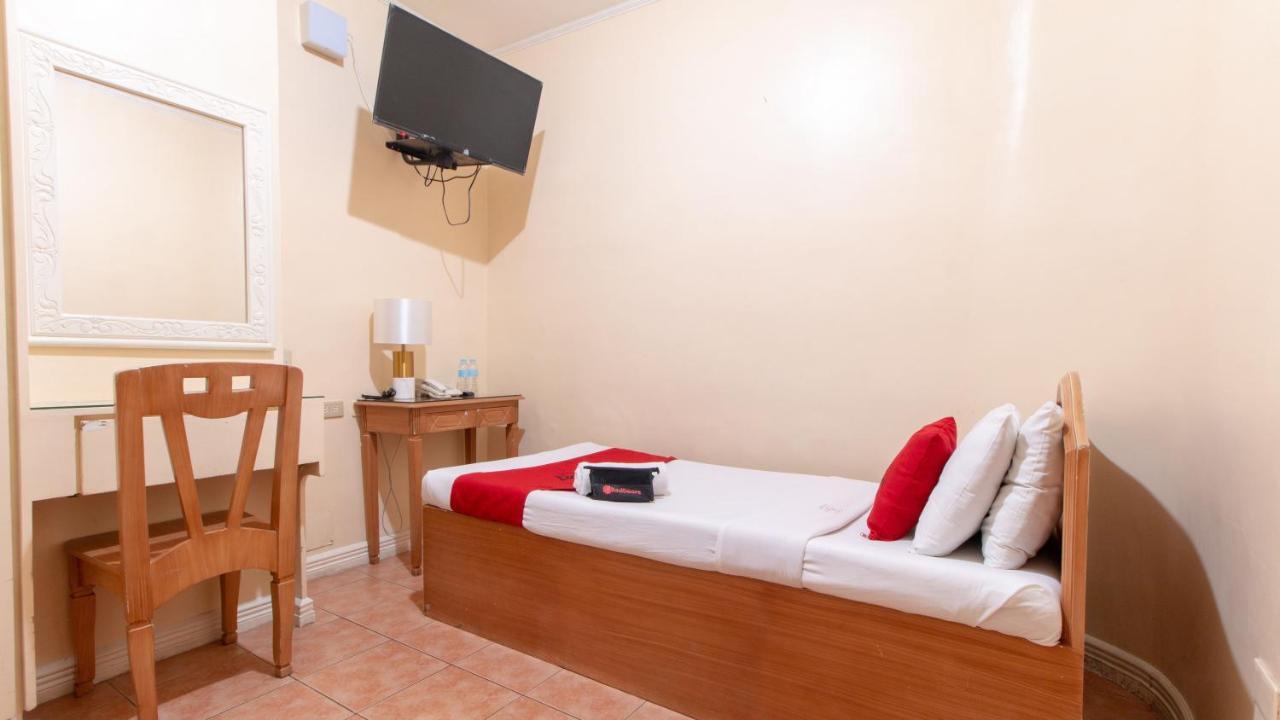 Reddoorz @ Downtown Tacloban Hotel Bagian luar foto